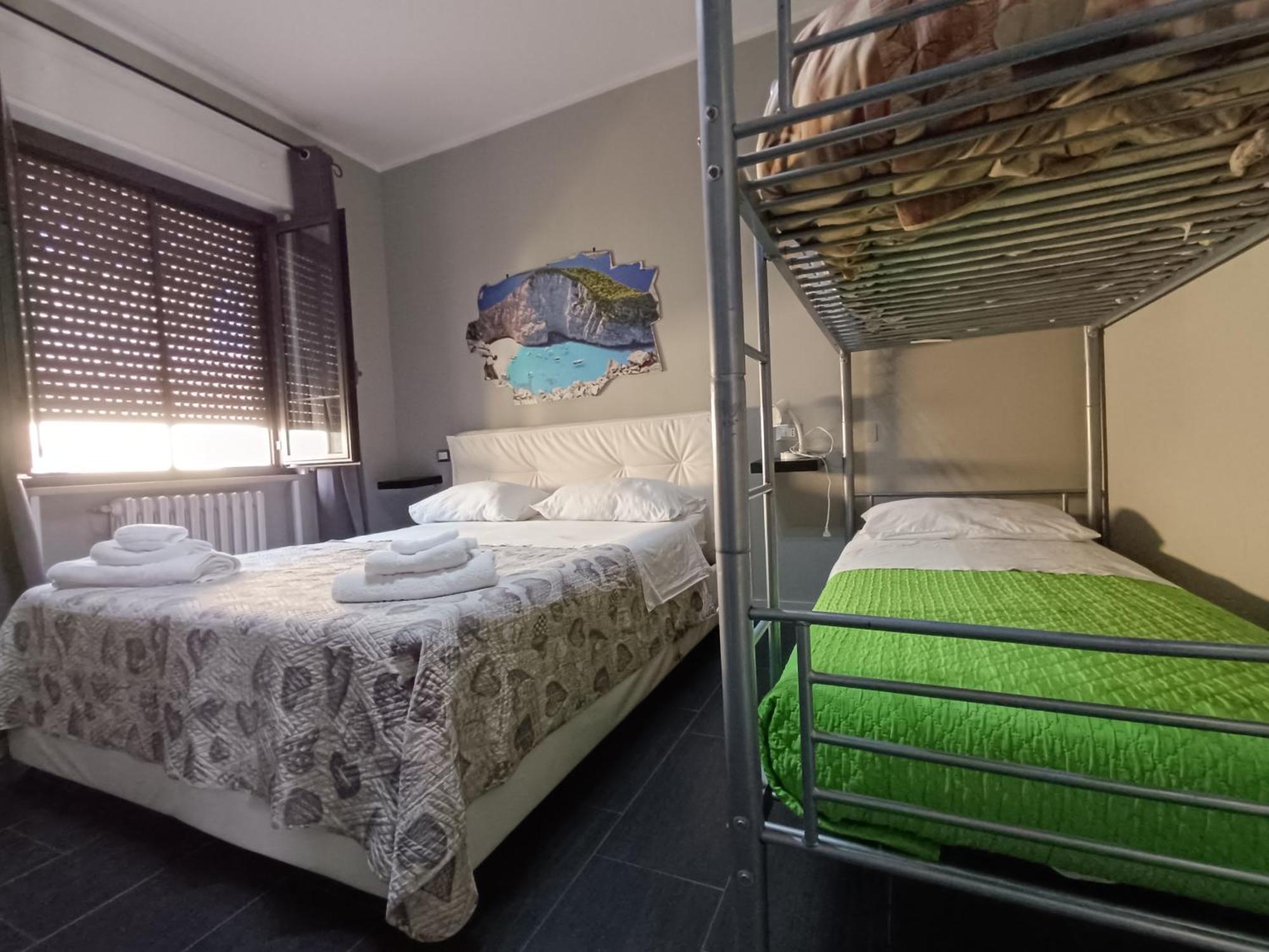 B&B Stazione37 塔兰托 外观 照片