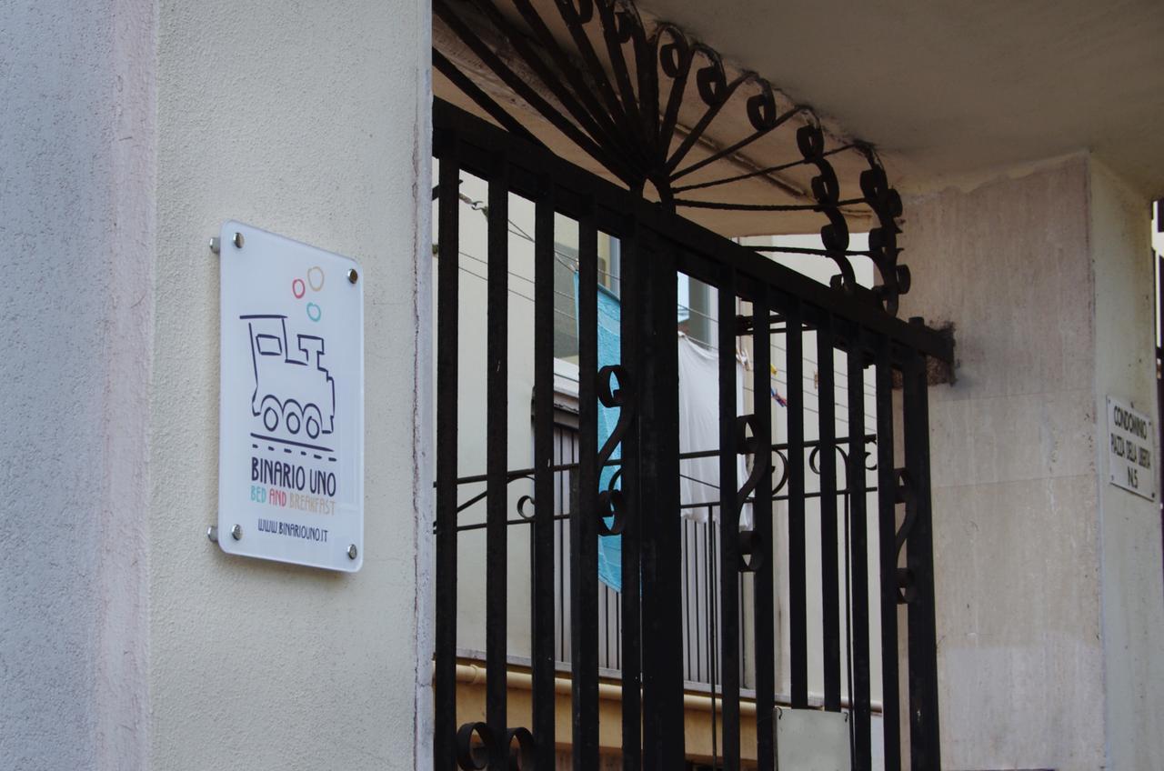 B&B Stazione37 塔兰托 外观 照片